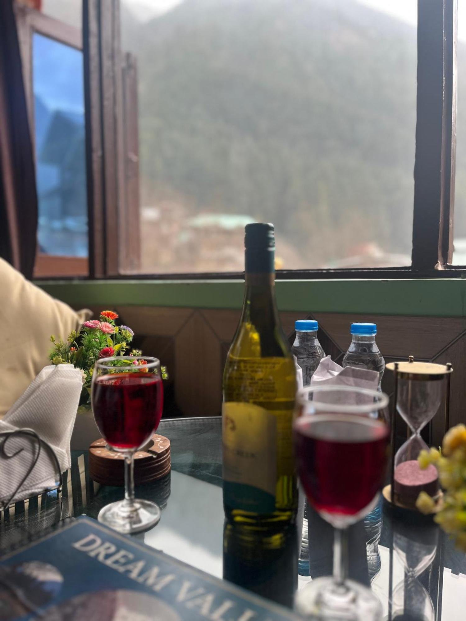 Russian Unit Kasol By Valley Exterior photo